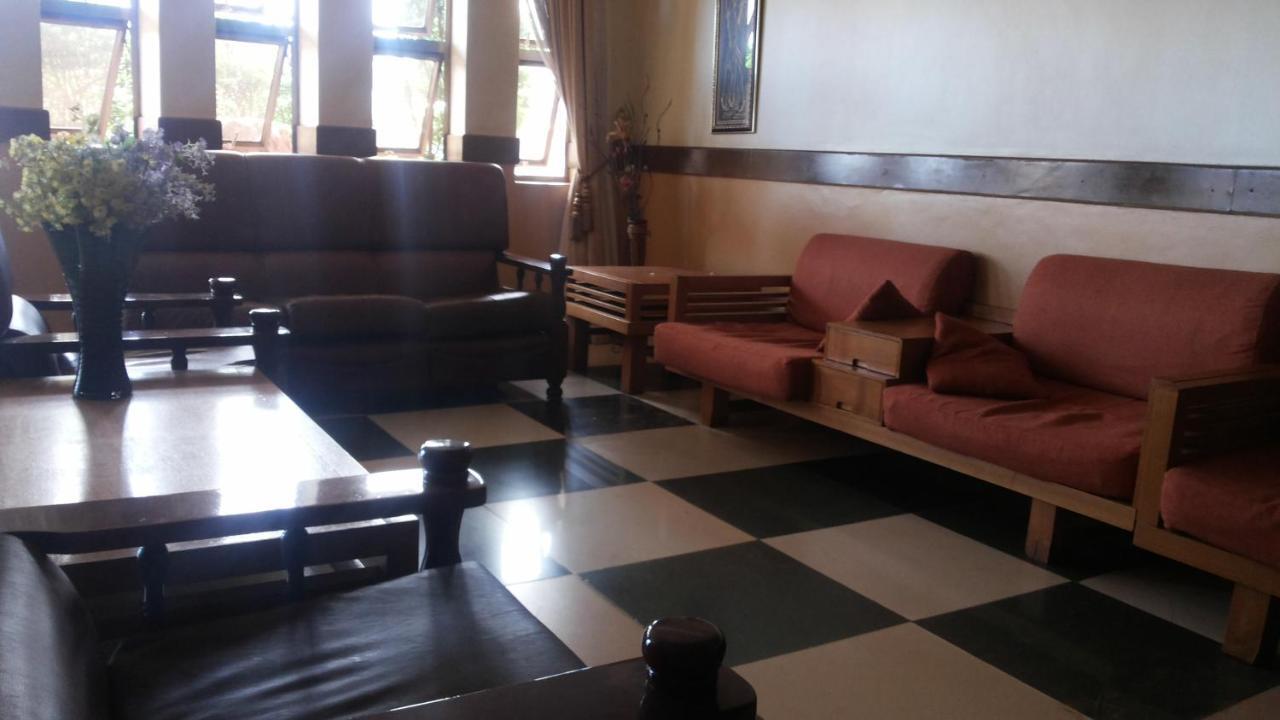 Palema Crown Hotel Gulu Bagian luar foto