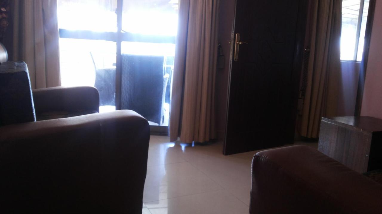 Palema Crown Hotel Gulu Bagian luar foto
