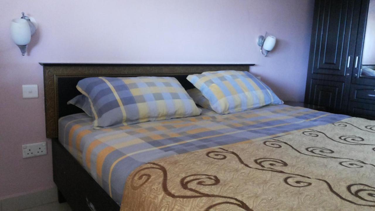 Palema Crown Hotel Gulu Bagian luar foto
